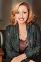 Agapi - Green Jacket